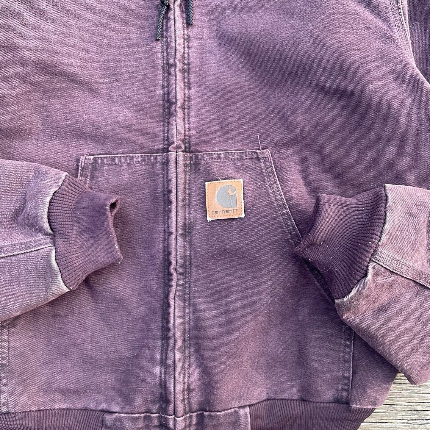 Vintage Carhartt J06 BRG Sandstone Hooded Jacket - Burgundy (L)
