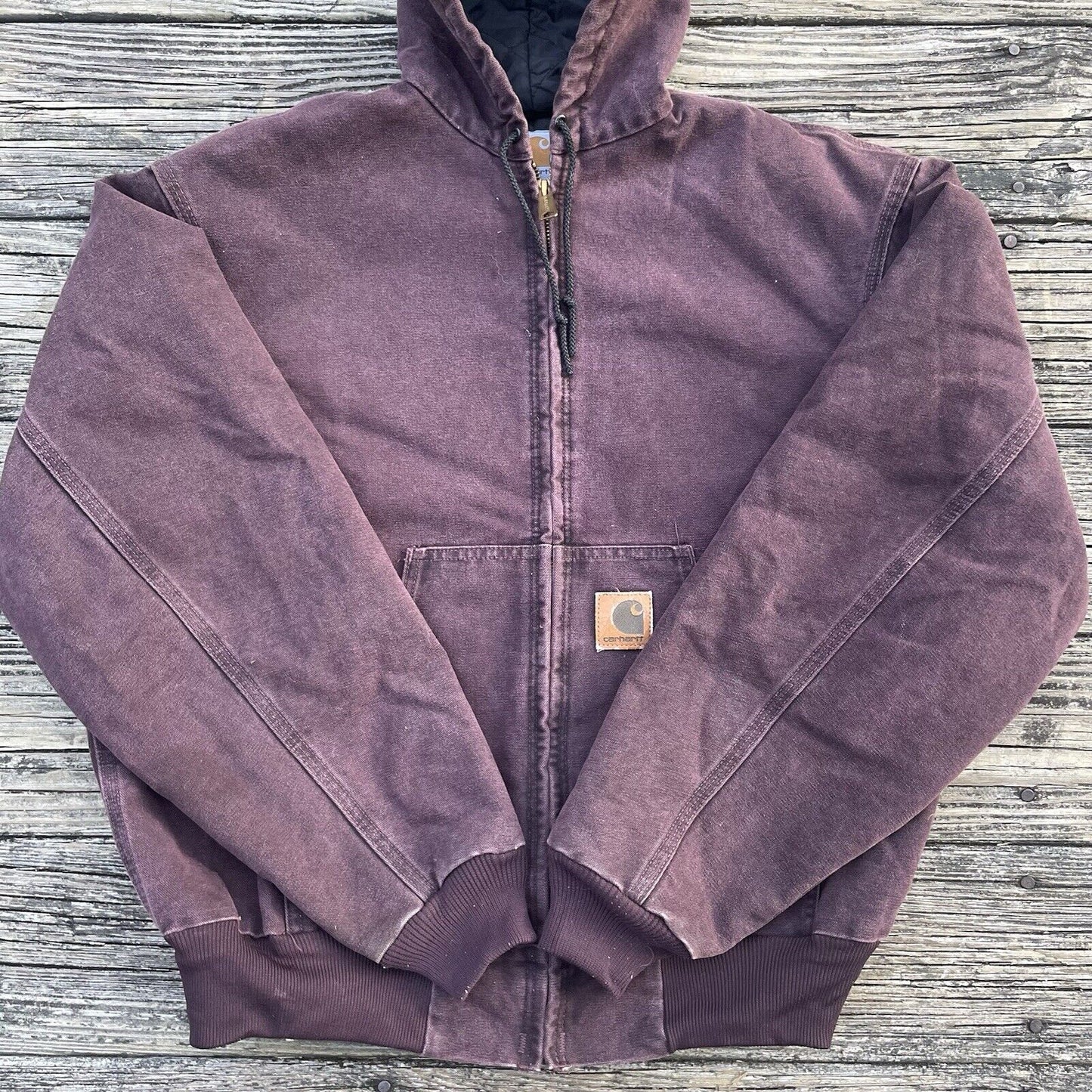 Vintage Carhartt J06 BRG Sandstone Hooded Jacket - Burgundy (L)